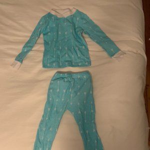 Peejamas Never Worn Size 4T - Shirt and Pants